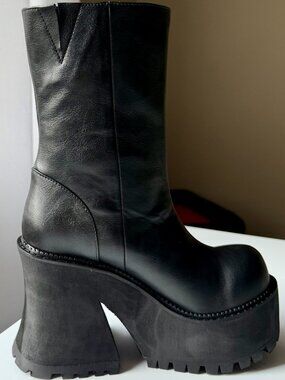 Charla Tedrick - Blood-Lined & Bold Boot